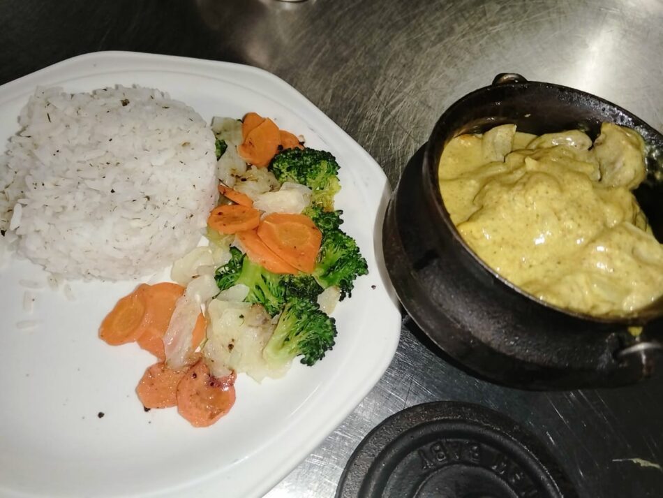 Chicken Potjie